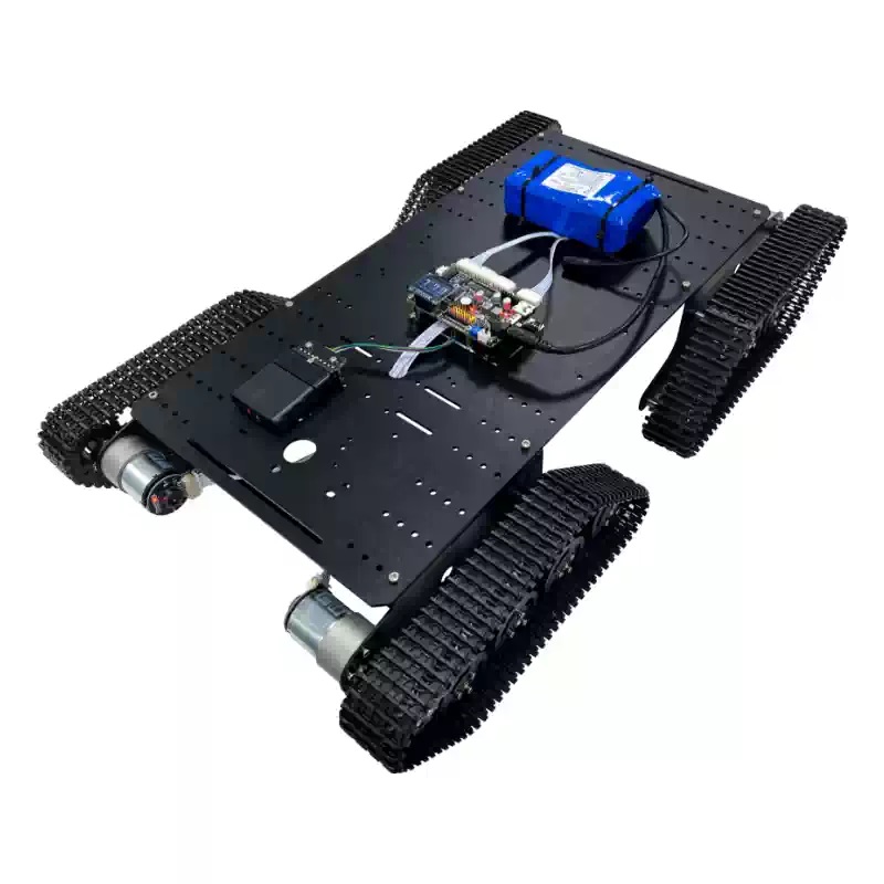ROS kāpurķēžu robotu šasijas izstrādes platforma